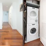 Cozy Fully Furnished 2 Bedroom 2 Bathroom Apartment Apts