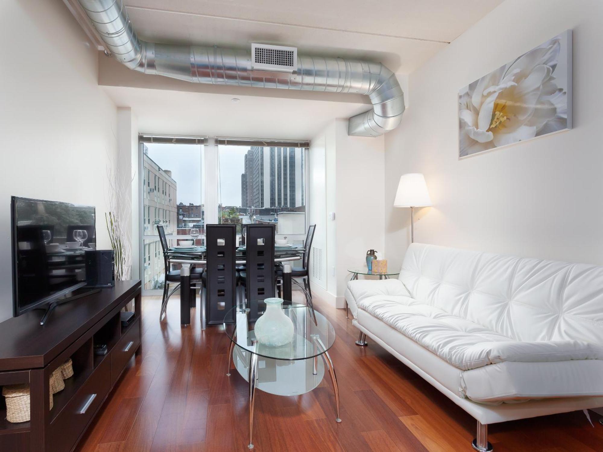 Cozy Fully Furnished 2 Bedroom 2 Bathroom Apts Apartment
