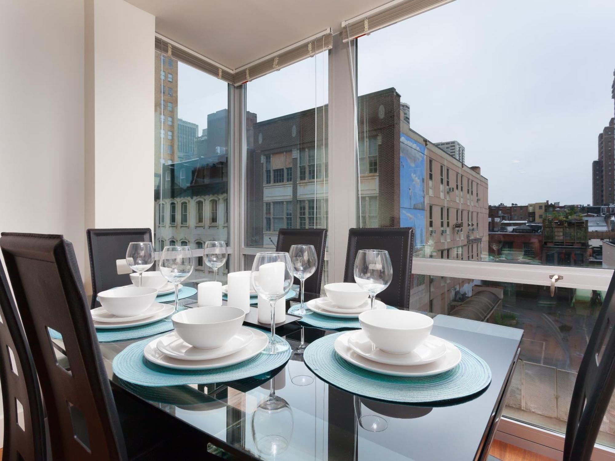 Cozy Fully Furnished 2 Bedroom 2 Bathroom Apts